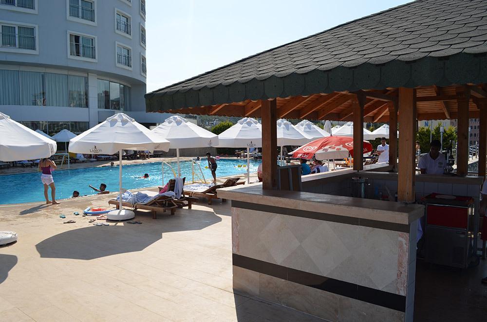 Lamos Resort Hotel & Convention Center Kumkuyu Экстерьер фото