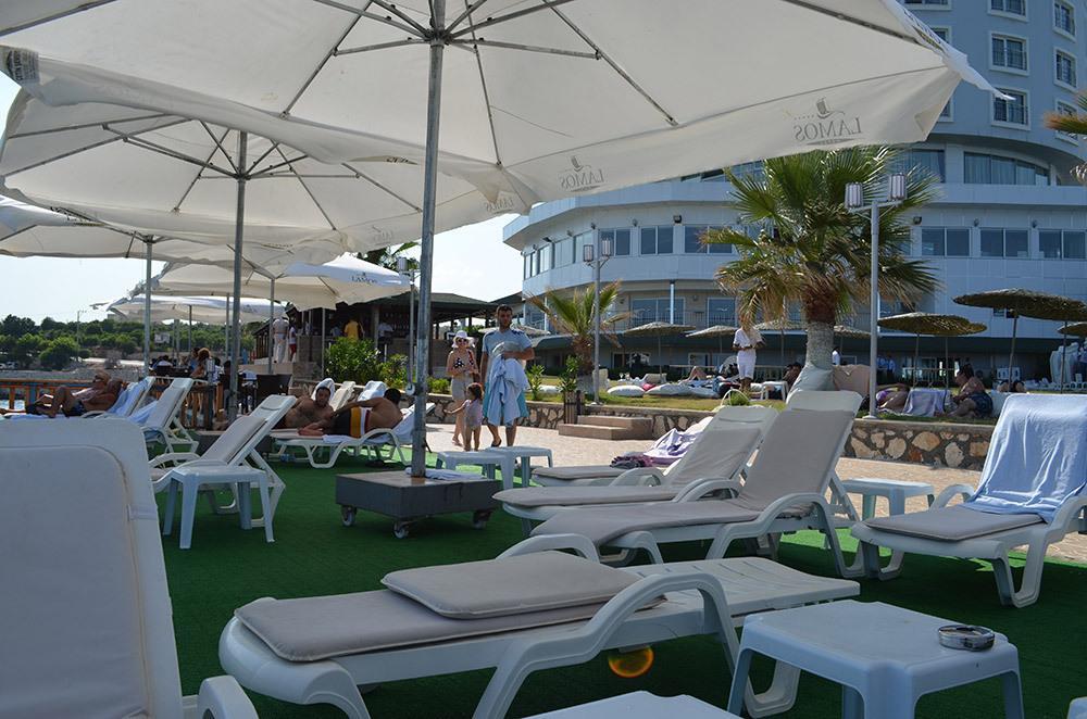 Lamos Resort Hotel & Convention Center Kumkuyu Экстерьер фото