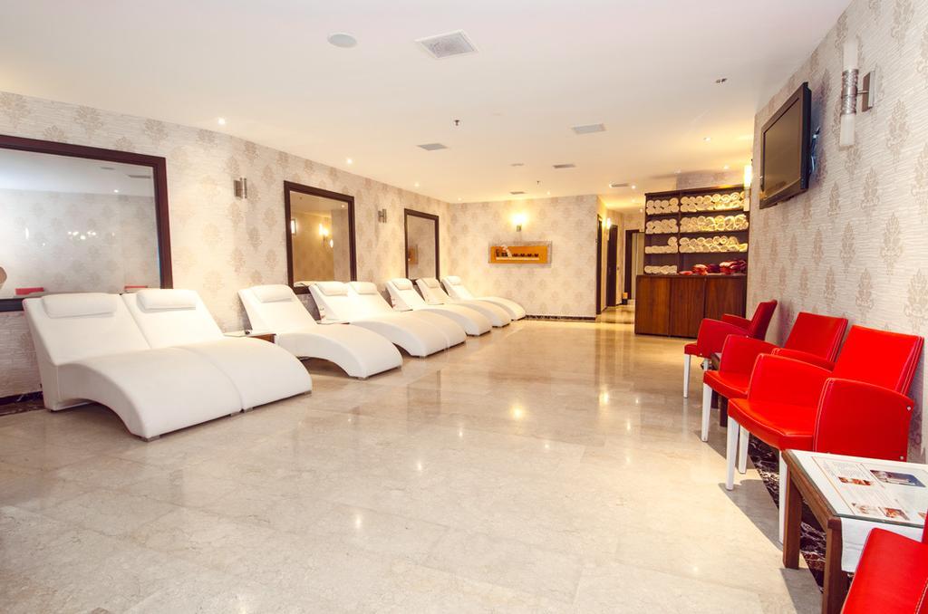 Lamos Resort Hotel & Convention Center Kumkuyu Экстерьер фото