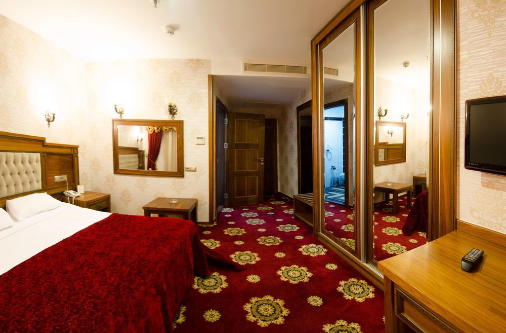 Lamos Resort Hotel & Convention Center Kumkuyu Экстерьер фото